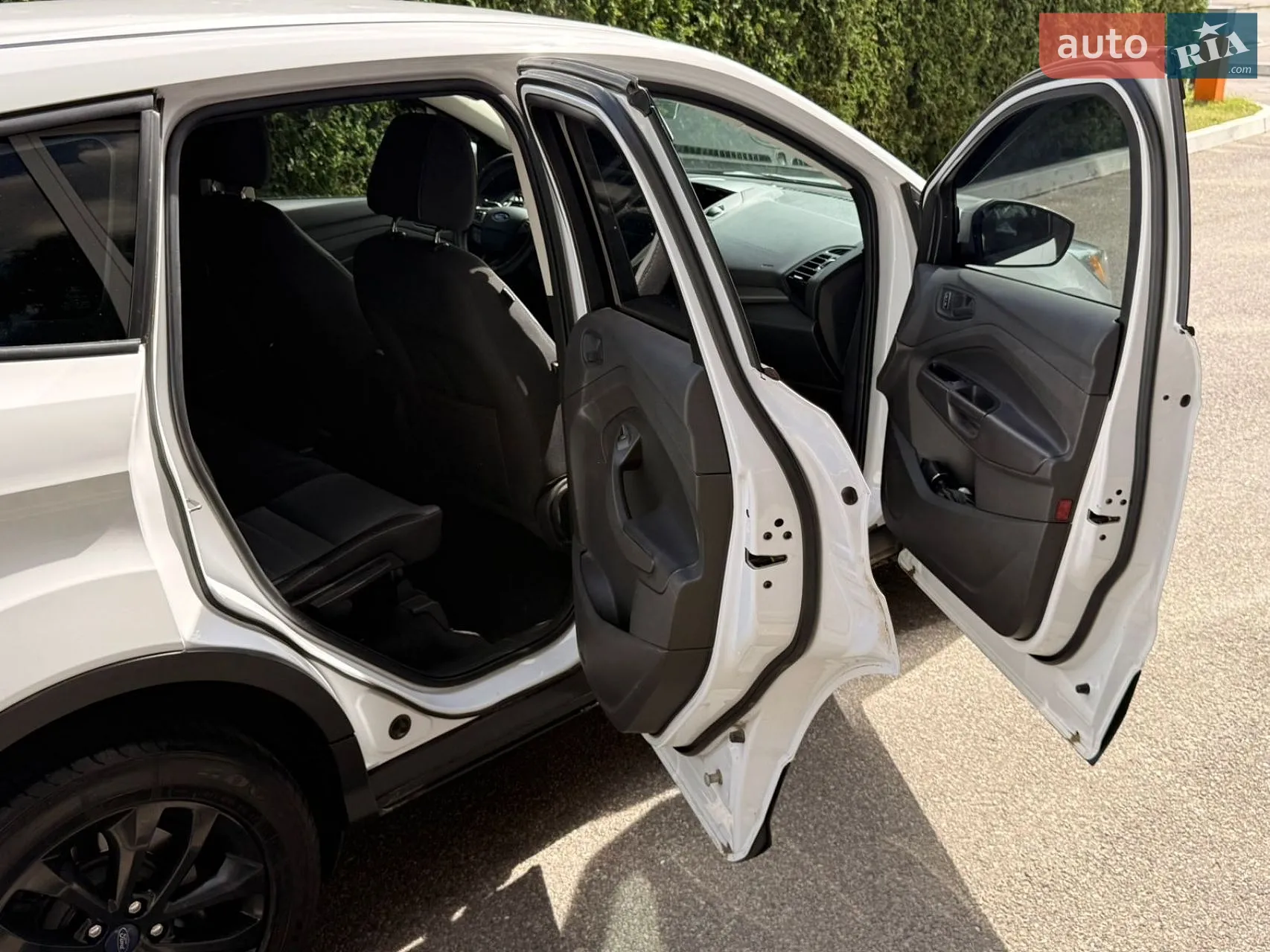 2016 Ford Escape - мініатюра 18