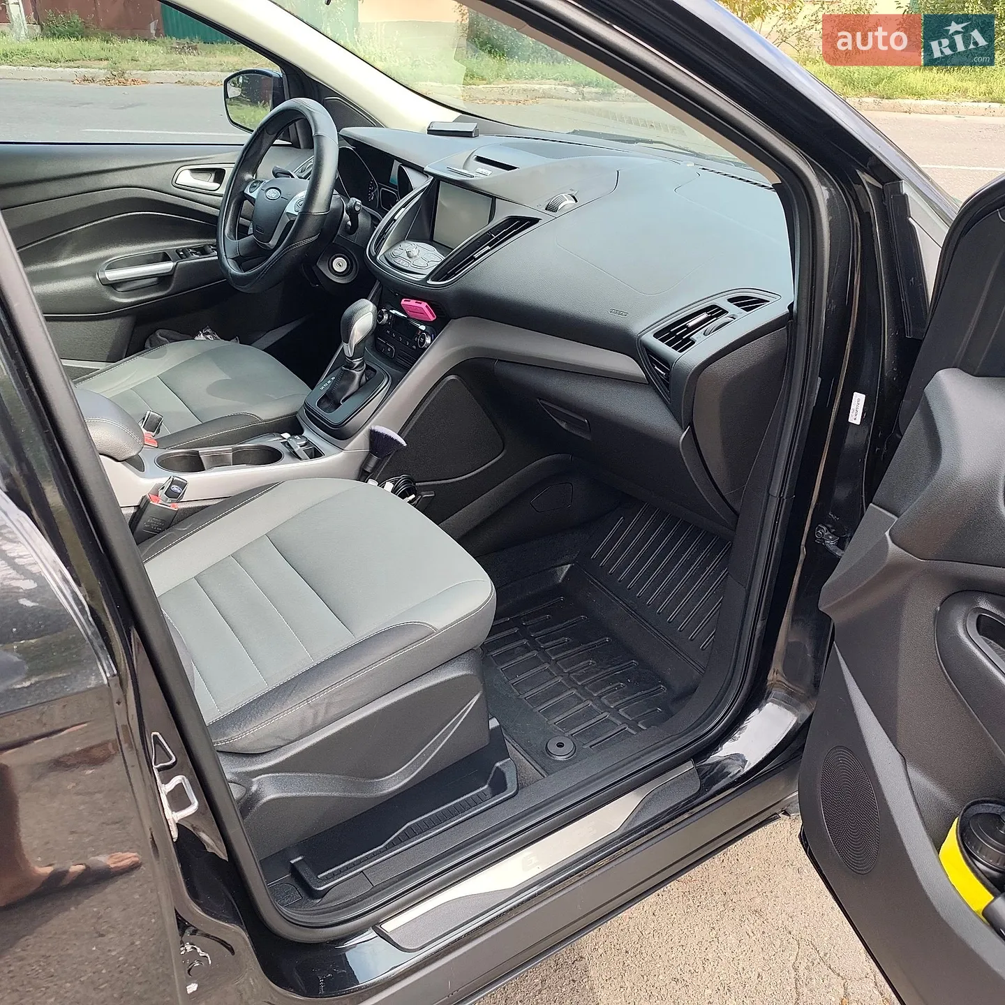 2015 Ford Escape - мініатюра 11