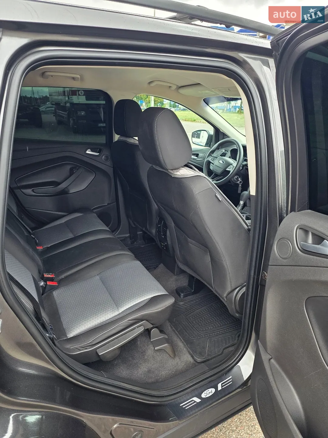 2017 Ford Escape - мініатюра 10