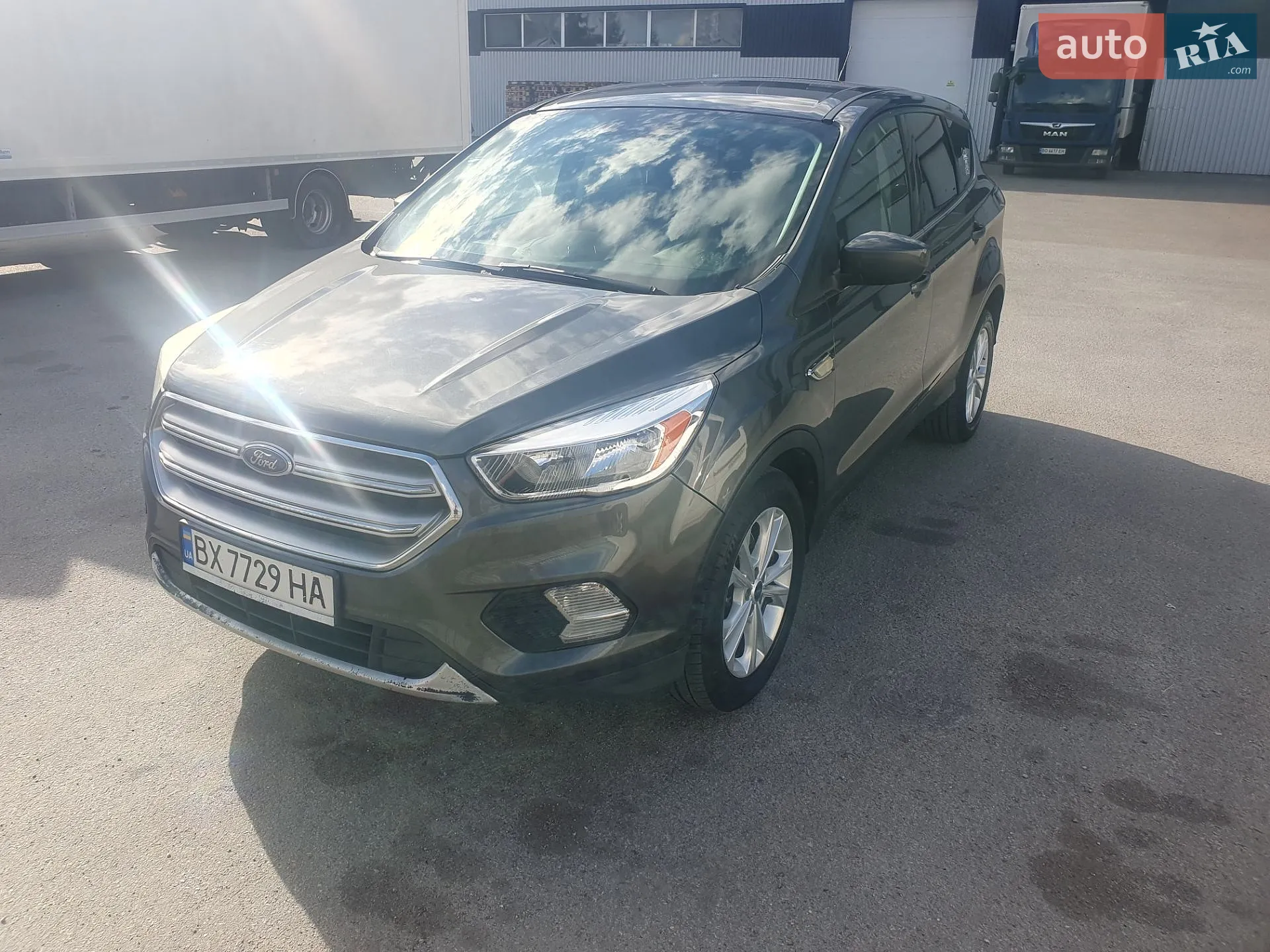 2017 Ford Escape - фото 1