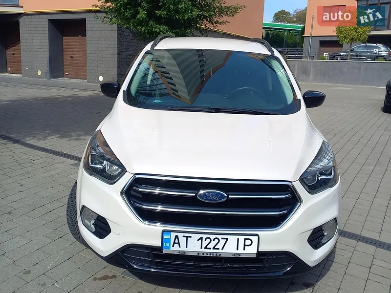Ford Escape