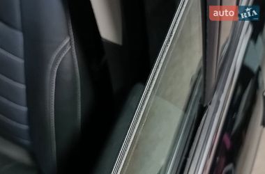 Внедорожник / Кроссовер Ford Escape 2016 в Дубно