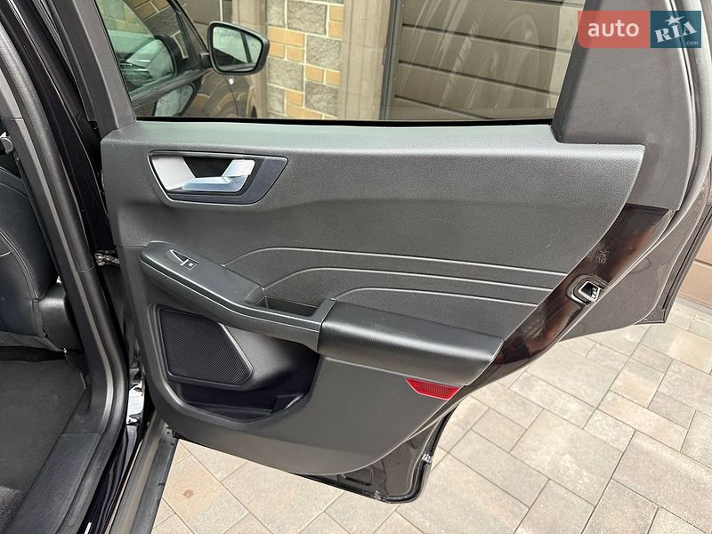 Позашляховик / Кросовер Ford Escape 2023 в Києві