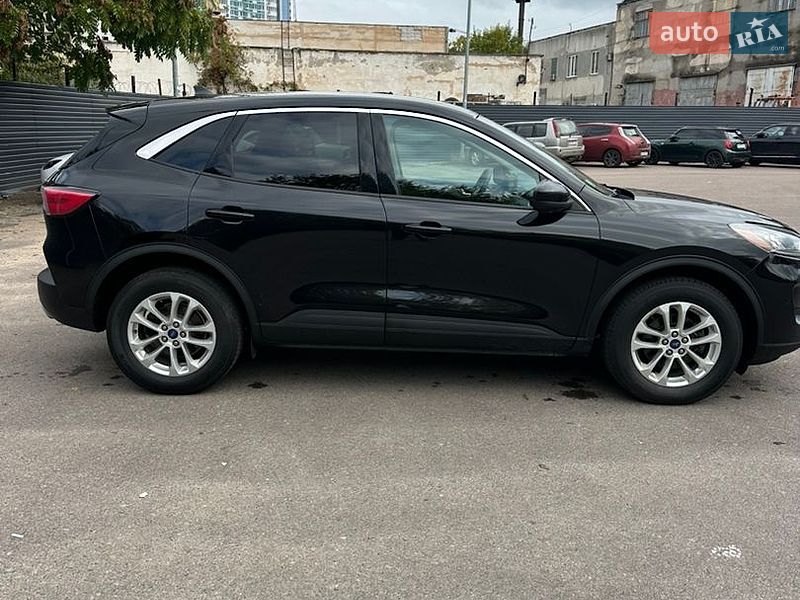 Позашляховик / Кросовер Ford Escape 2020 в Одесі