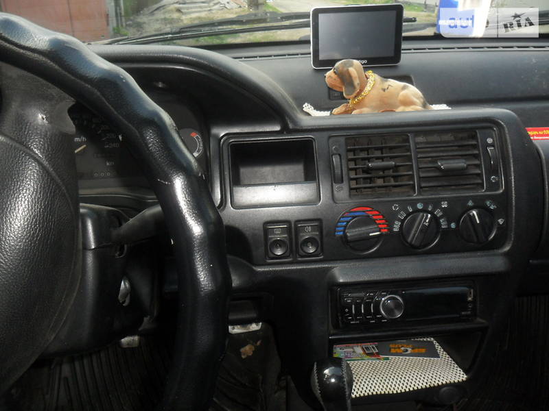 Хэтчбек Ford Escort 1993 в Никополе