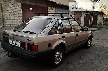 Лифтбек Ford Escort 1986 в 