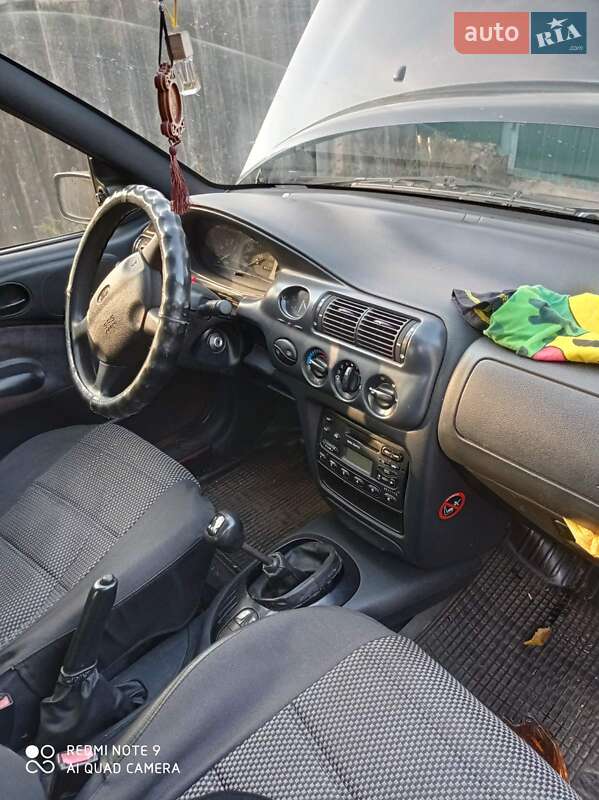 Седан Ford Escort 1997 в Александрие