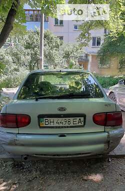 Хэтчбек Ford Escort 1998 в Одессе