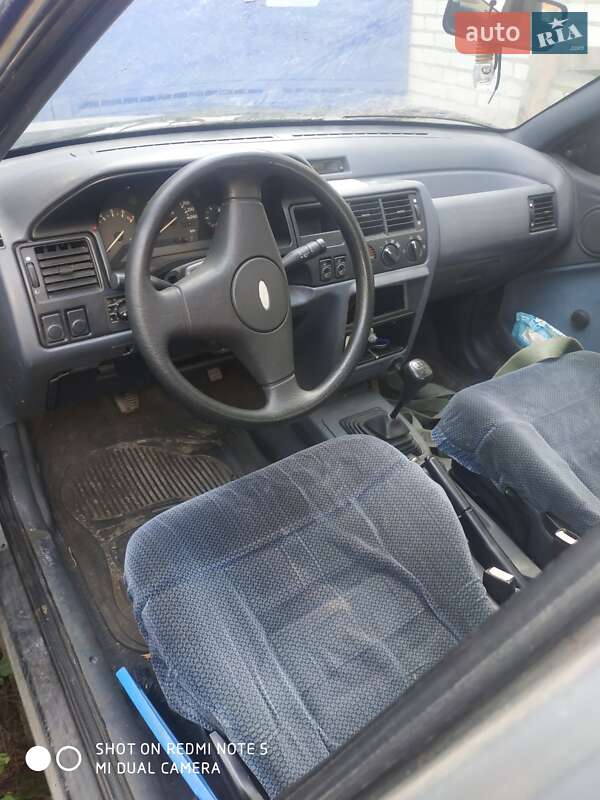 Хэтчбек Ford Escort 1991 в Львове