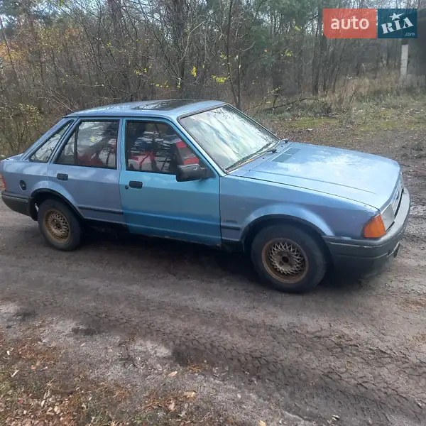 Ford Escort 1985