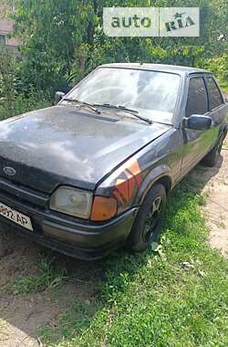 Хетчбек Ford Escort 1988 в Кам'янці-Бузькій