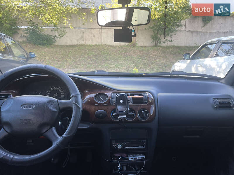 Универсал Ford Escort 1998 в Ивано-Франковске