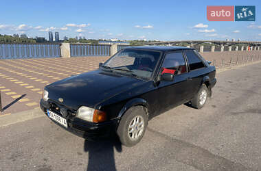 Хэтчбек Ford Escort 1988 в 