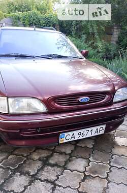 Універсал Ford Escort 1994 в Смілі