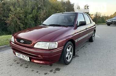 Лифтбек Ford Escort 1994 в Бродах