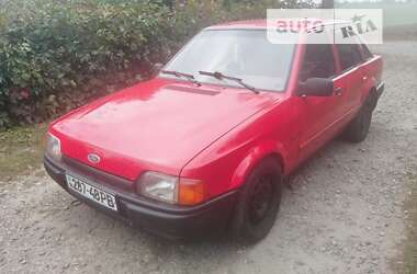 Хетчбек Ford Escort 1989 в Рівному