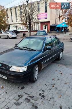 Лифтбек Ford Escort 1993 в Красилове