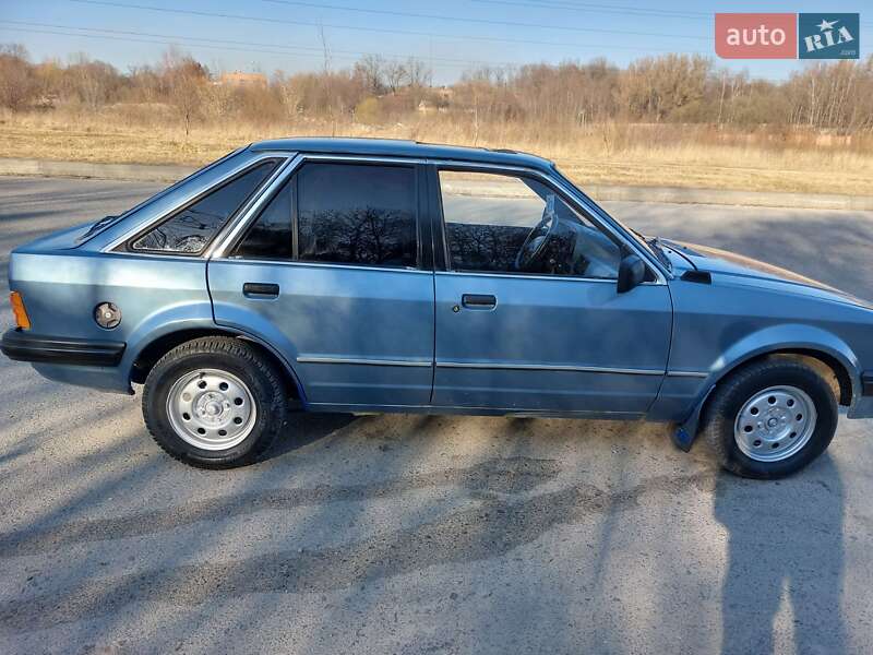 Хетчбек Ford Escort 1983 в Львові