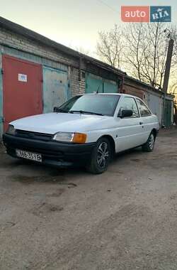 Хетчбек Ford Escort 1992 в Львові