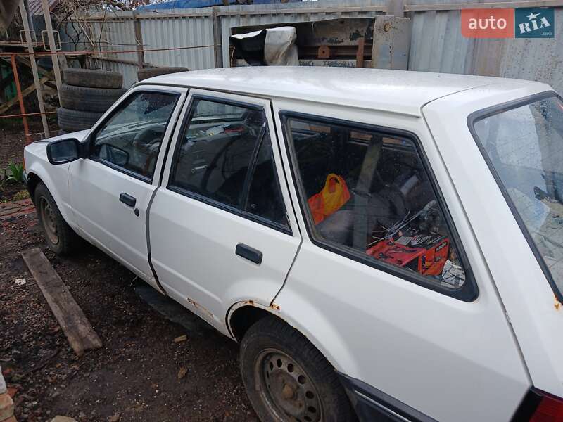 Универсал Ford Escort 1987 в Сумах