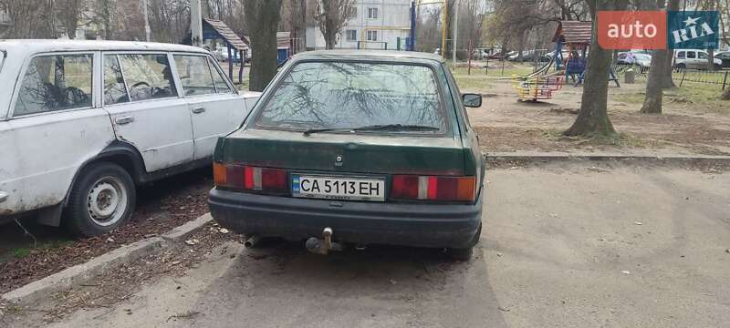 Хэтчбек Ford Escort 1987 в 