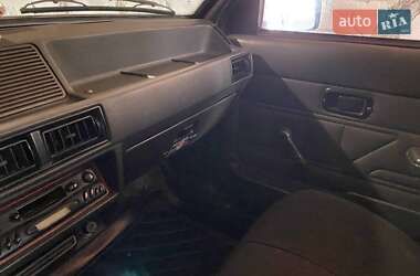 Хэтчбек Ford Escort 1981 в 