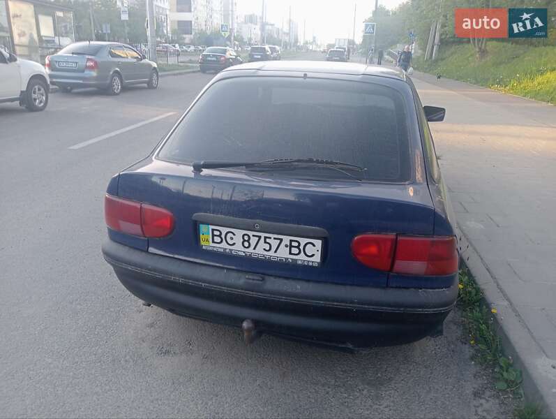 Хетчбек Ford Escort 1993 в Львові