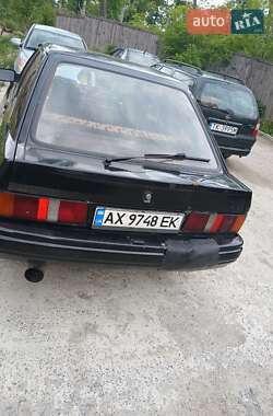 Хэтчбек Ford Escort 1989 в 