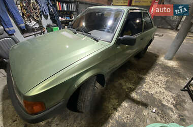 Хетчбек Ford Escort 1986 в 