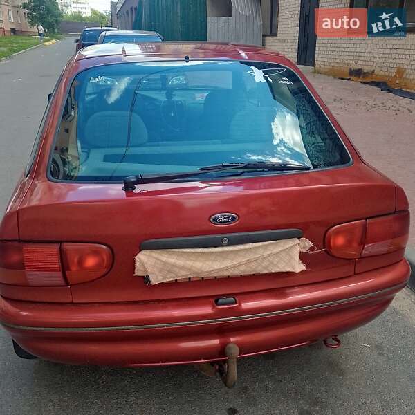 Хэтчбек Ford Escort 1995 в Харькове