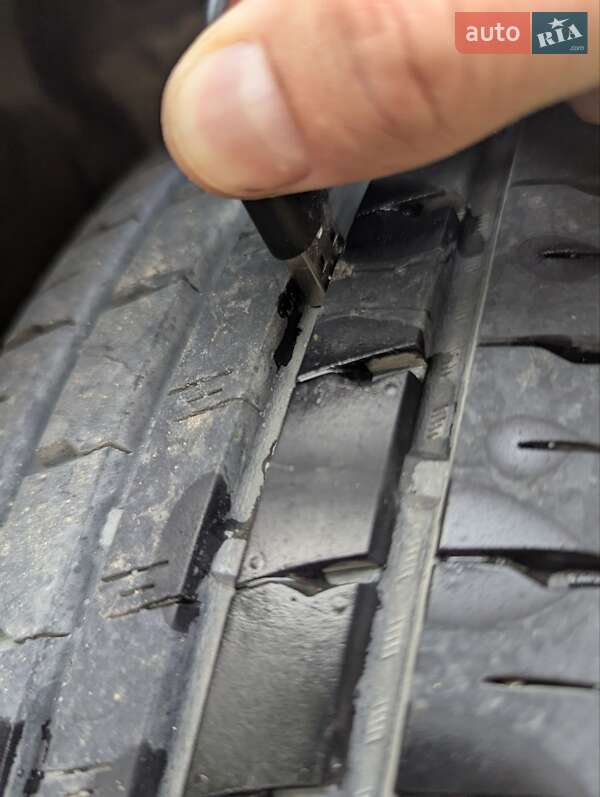 Хэтчбек Ford Escort 1988 в Великом Кучурове