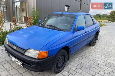 Хэтчбек Ford Escort 1992 в Хмельницком