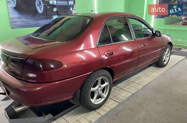 Седан Ford Escort 1996 в Краснокутську