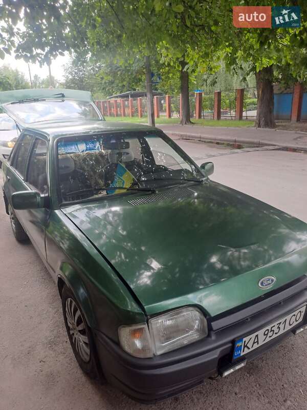 Ford Escort 1988