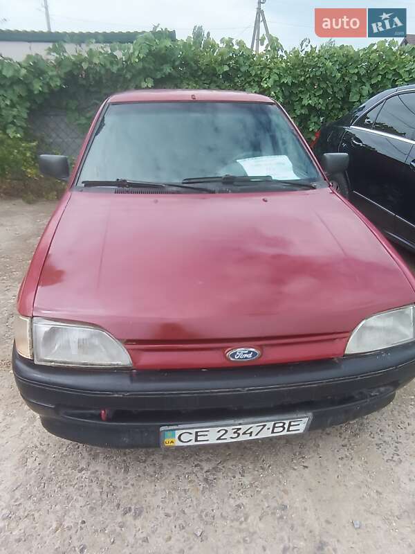 Хэтчбек Ford Escort 1991 в Новоднестровске