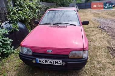 Хэтчбек Ford Escort 1989 в 