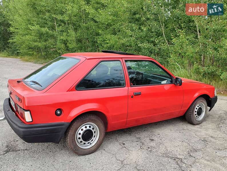 Универсал Ford Escort 1987 в Ахтырке