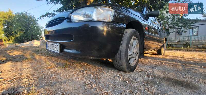 Ford Escort 1998