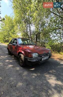 Хэтчбек Ford Escort 1988 в 