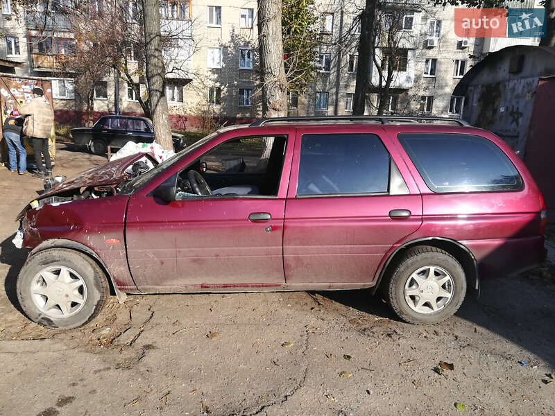 Универсал Ford Escort 1996 в Харькове