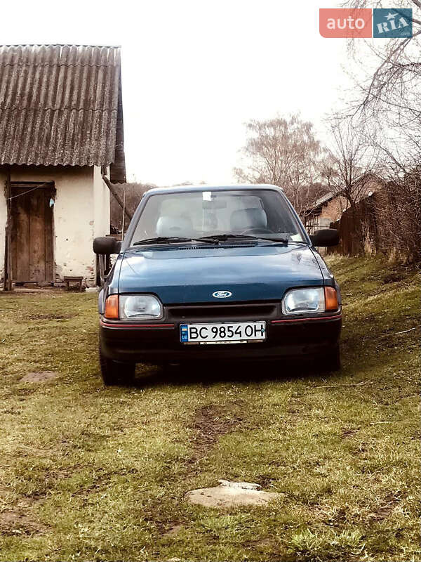 Ford Escort 1987