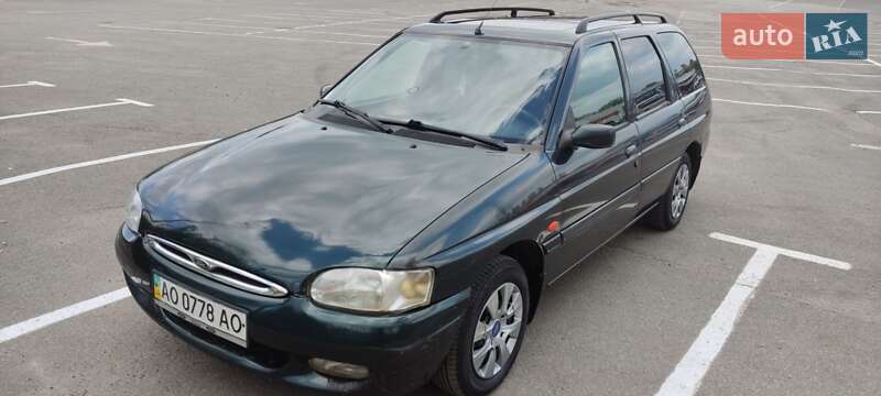 Універсал Ford Escort 1996 в Ужгороді