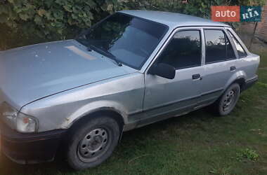 Хэтчбек Ford Escort 1988 в 