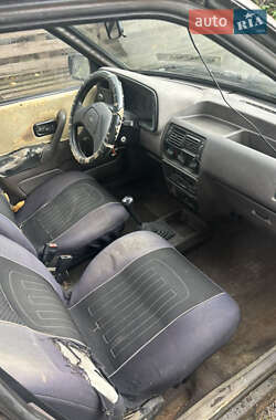 Хетчбек Ford Escort 1986 в 