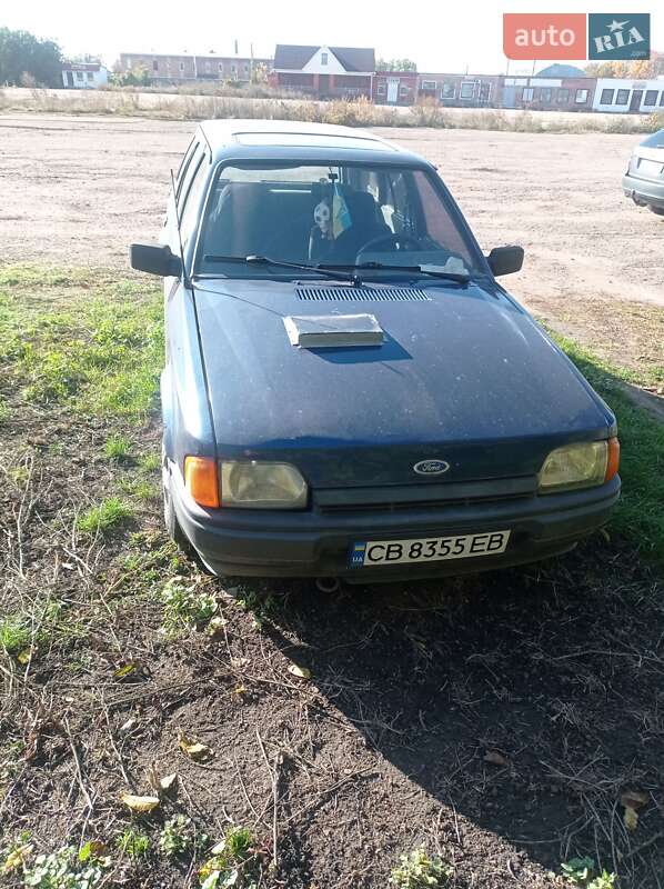 Универсал Ford Escort 1988 в Прилуках