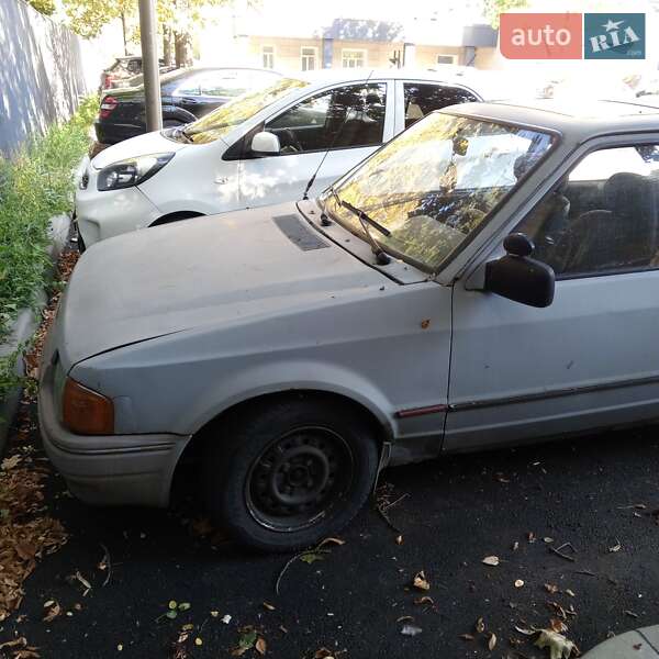 Хетчбек Ford Escort 1988 в Києві фото Хетчбек Ford Escort 1988 в Києві