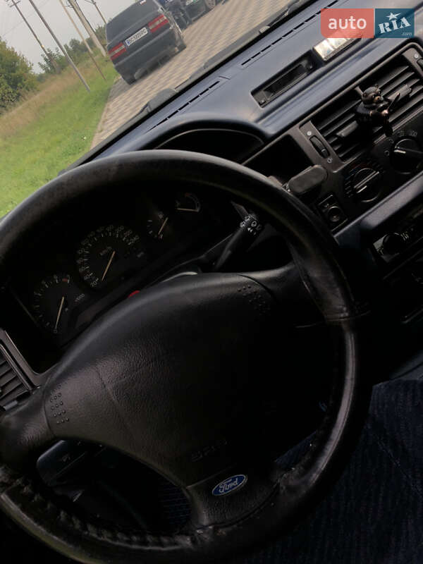 Хетчбек Ford Escort 1994 в Самборі фото 5 Хетчбек Ford Escort 1994 в Самборі