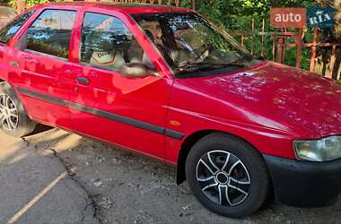 Ліфтбек Ford Escort 1995 в Черкасах