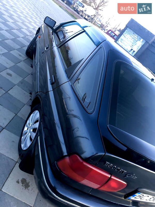 Хэтчбек Ford Escort 1994 в Самборе фото 3 Хэтчбек Ford Escort 1994 в Самборе