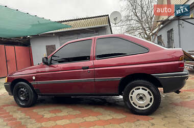 Хэтчбек Ford Escort 1991 в Любашевке